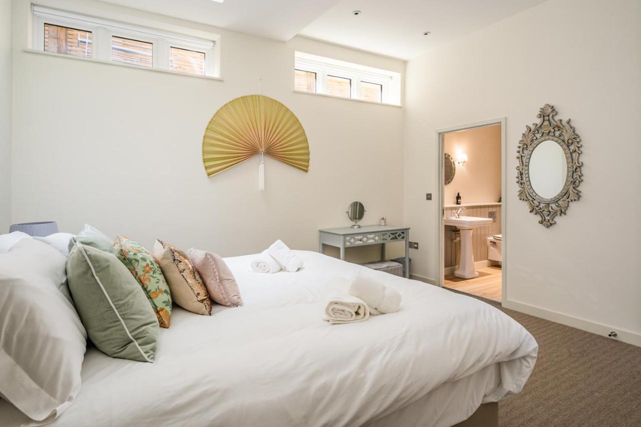 Vila Corner House Bath Exteriér fotografie
